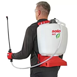 Solo 4 1/2 Gallon Battery Powered Backpack Sprayer For Home & Farm (SOLO 441) 5 Solo 4 1/2 Gallon Battery Powered Backpack Sprayer For Home & Farm (SOLO 441) -Garden Tools 424l 2