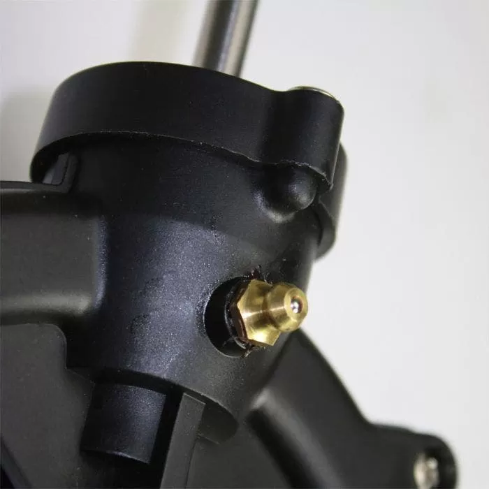 Chapin 100lb IceMelt Spreader 5 Chapin 100lb IceMelt Spreader - Image 5