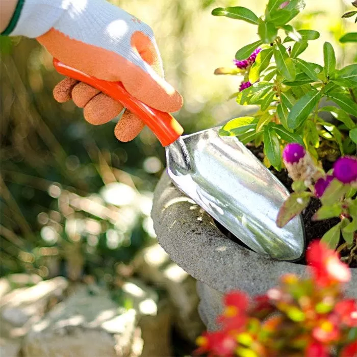 Leonard No BLIST'R Trowel 2 Leonard No BLIST'R Trowel - Image 2