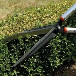 Bahco Pro Super Light 10-inch Slim Blade Hedge Shears, 26-inch Overall Length -Garden Tools p54h25 3