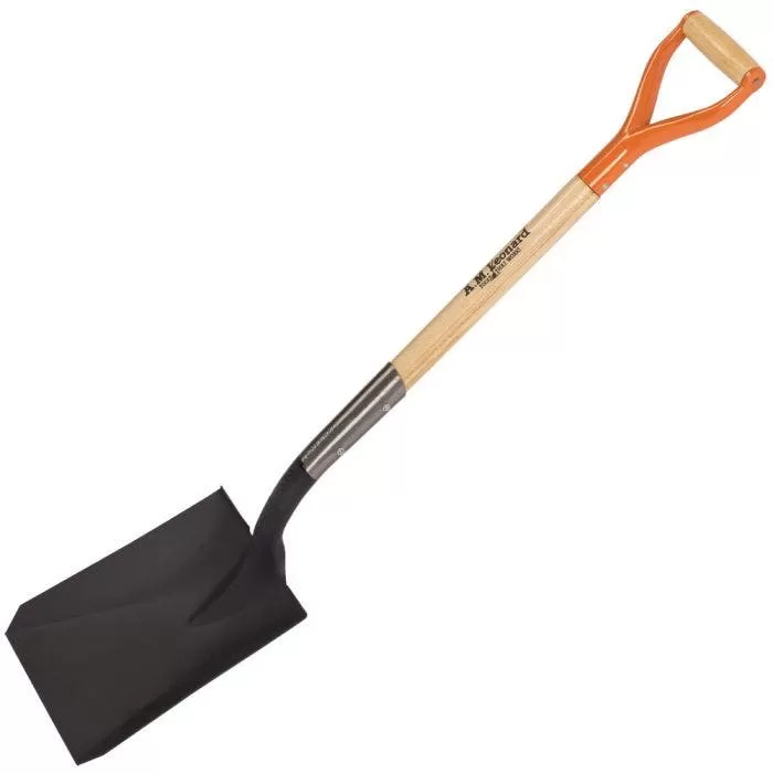 Leonard Square Point, Open Back Shovel With 30-Inch Ash D-Grip Handle 1 Leonard Square Point, Open Back Shovel With 30-Inch Ash D-Grip Handle
